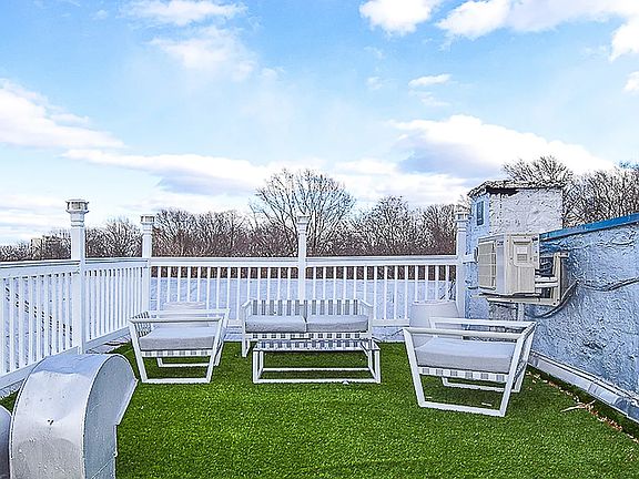 5th image of 471 Central Park W APT 1A