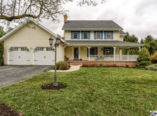 1102 Stonegate Rd, Hummelstown, PA 17036