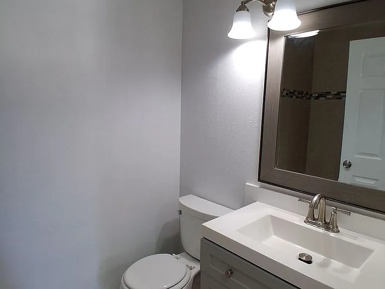 1190 S Winery Ave #222 — Photo 19