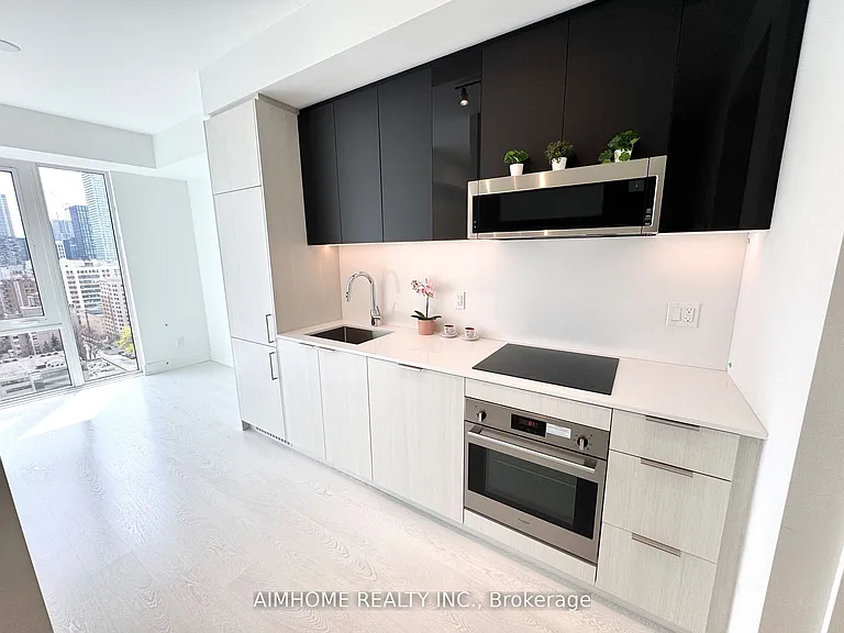 308 Jarvis St #1612 — Photo 8