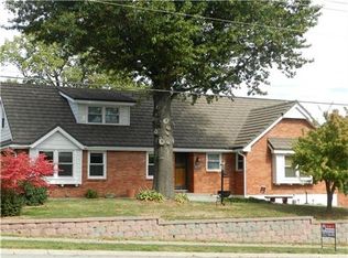 18604 E R D Mize Rd, Independence, MO 64057