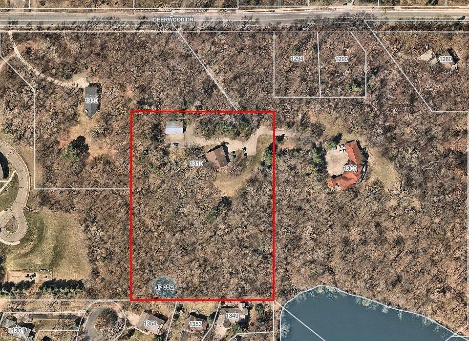 1st image of 1310 Deerwood Dr