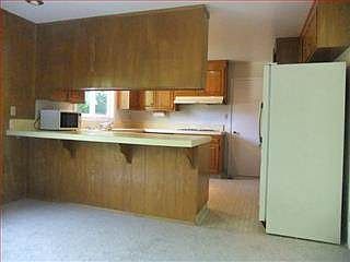 4th image of 1811 Frobisher Way