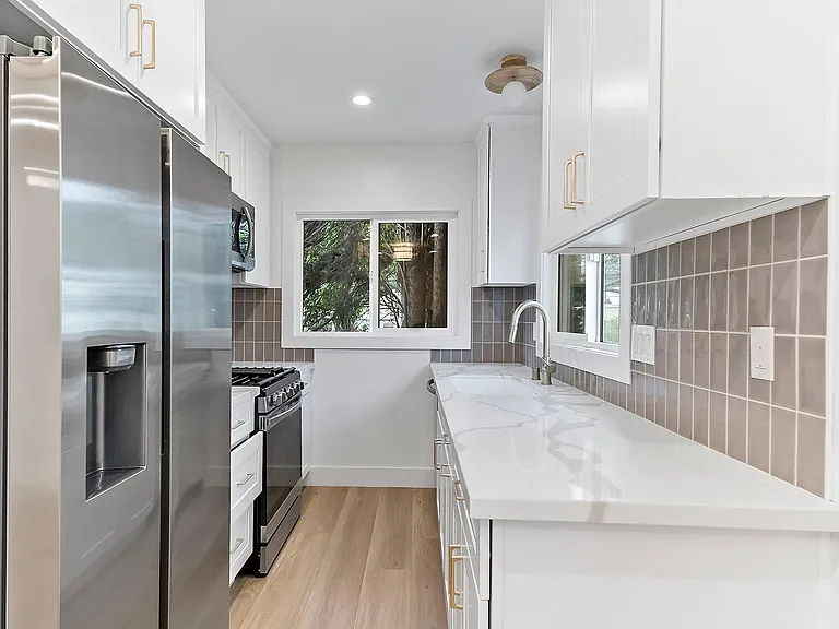 2616 Glendale Blvd #3/4 — Photo 1