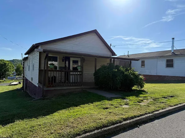 1705 Pride Ave, Clarksburg, WV 26301