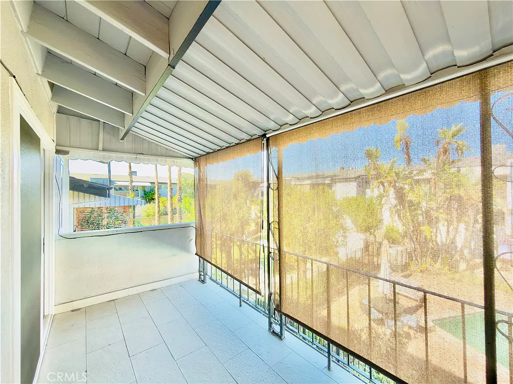 1 bed, 782 sqft, $2,395 — Photo 3