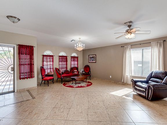 4th image of 17535 W Georgia Dr