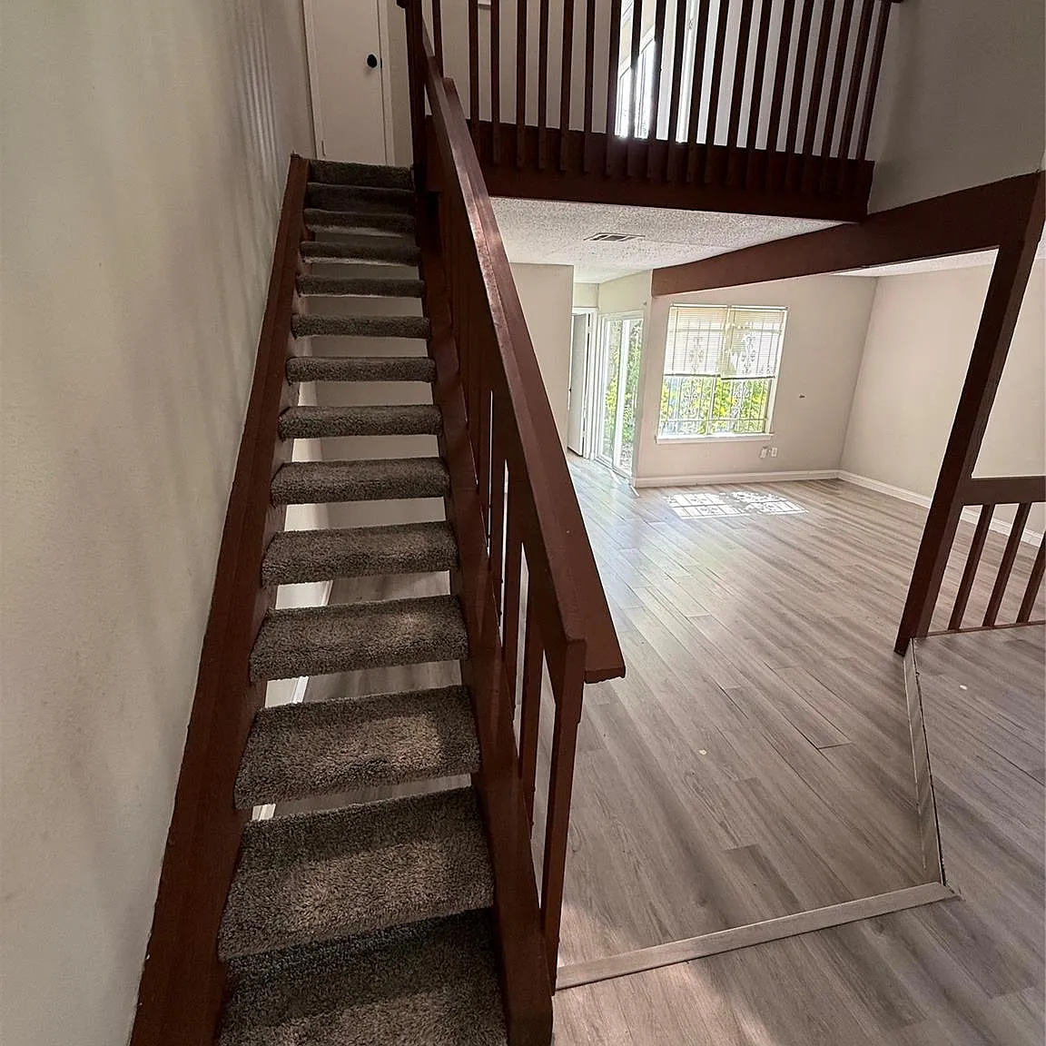3 bed, 2.0 bath, 1264 sqft, $1,900 — Photo 4