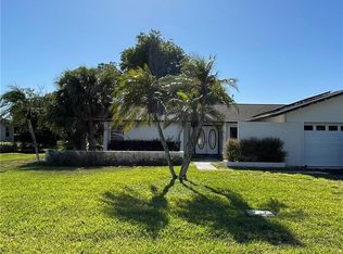 547 Eastwood DR, NAPLES, FL 34110