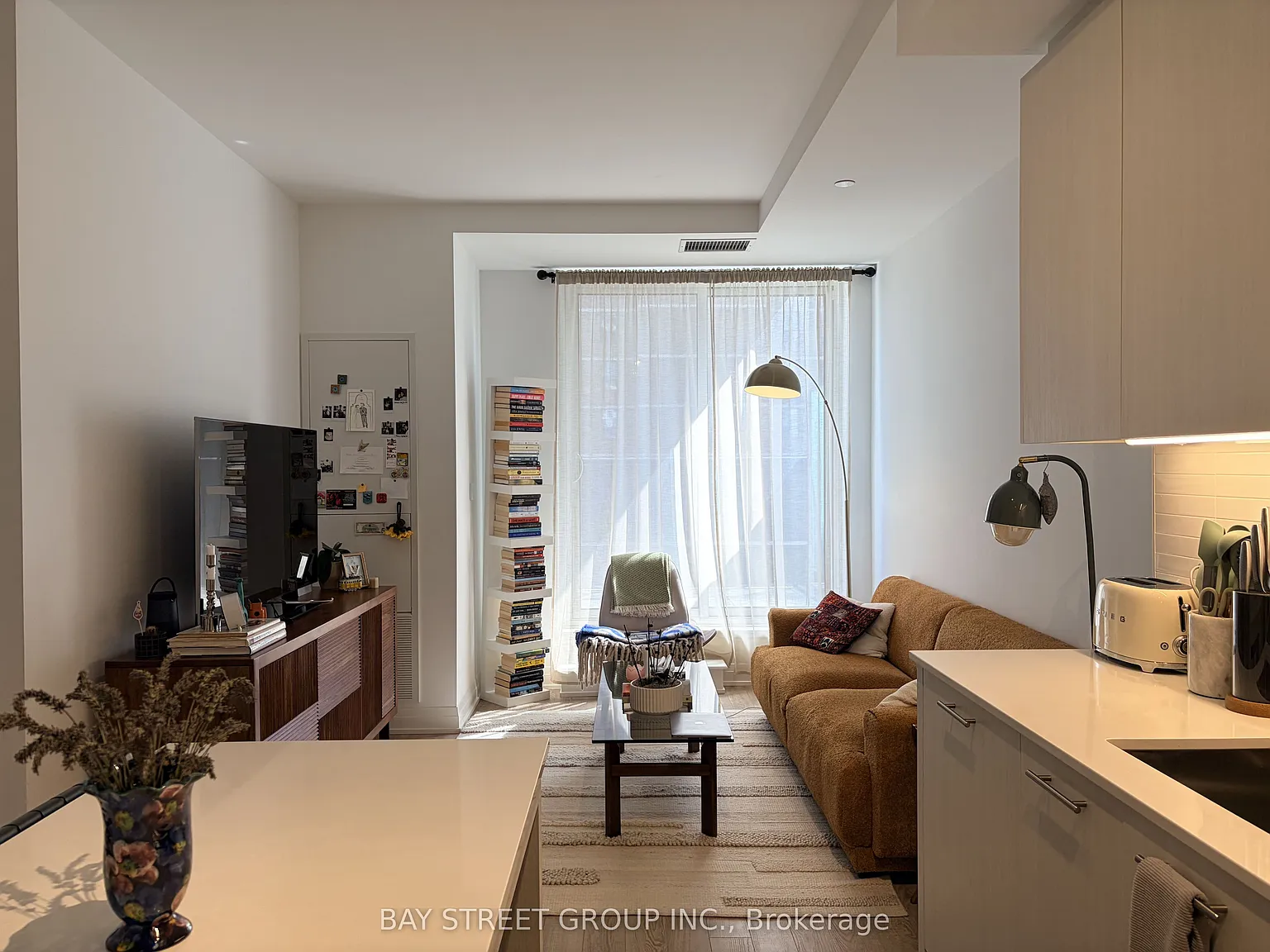 1 bed, $2,050 — Photo 4
