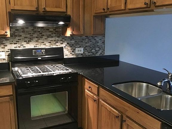 5th image of 1284 Cranbrook Dr