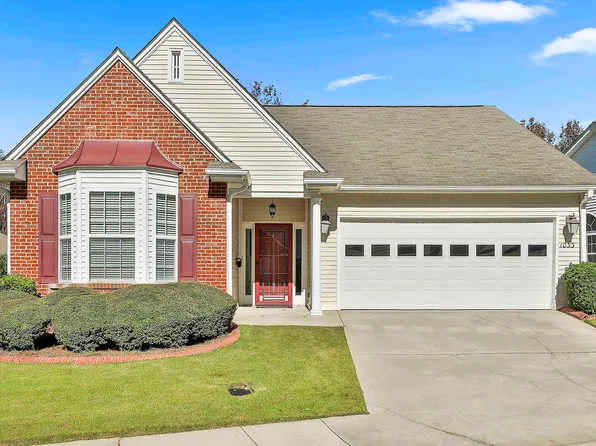 1033 Pinehurst Dr, Peachtree City, GA 30269