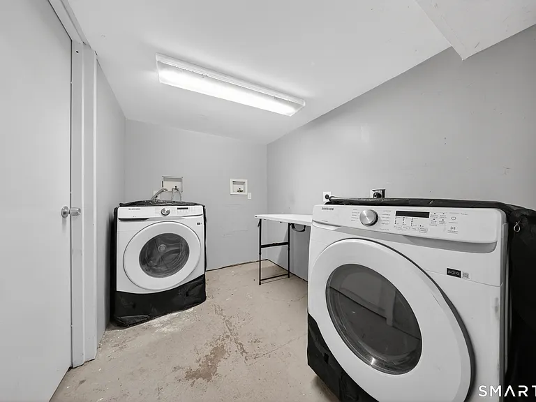 260 N Main St #3 — Photo 16