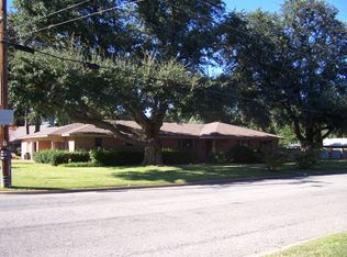 704 Belmont St, Athens, TX 75751