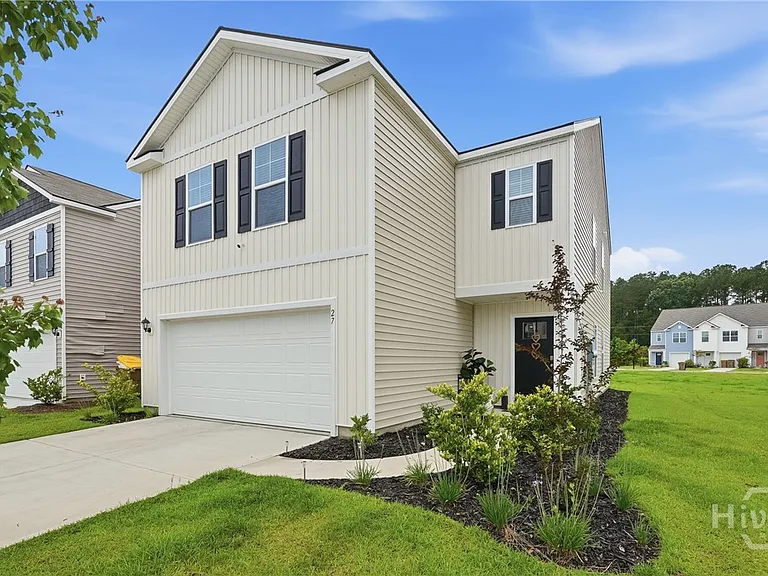 27 Cedar Creek Ln — Photo 2