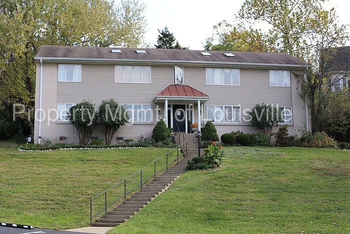 1st image of 4112 Stoneview Dr APT 1