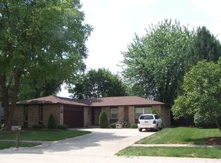 713 Stonewall Dr, Bourbonnais, IL