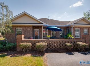37 Valley Way Cir SE #83, Huntsville, AL 35802
