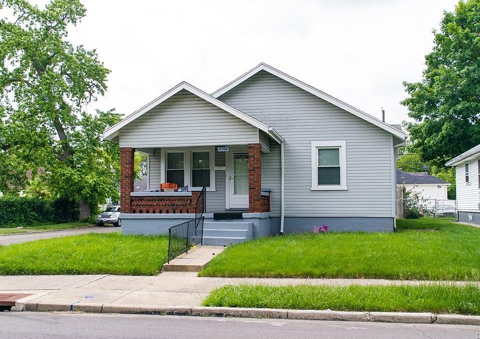 2700  Oakridge Drive Dayton OH 45417