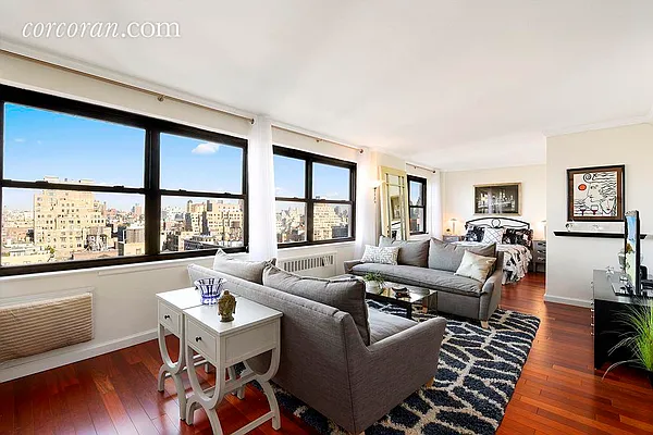 Sold by Corcoran | media 1