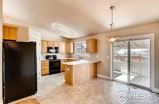 3 bed, 1149 sqft, $2,350 — Photo 4