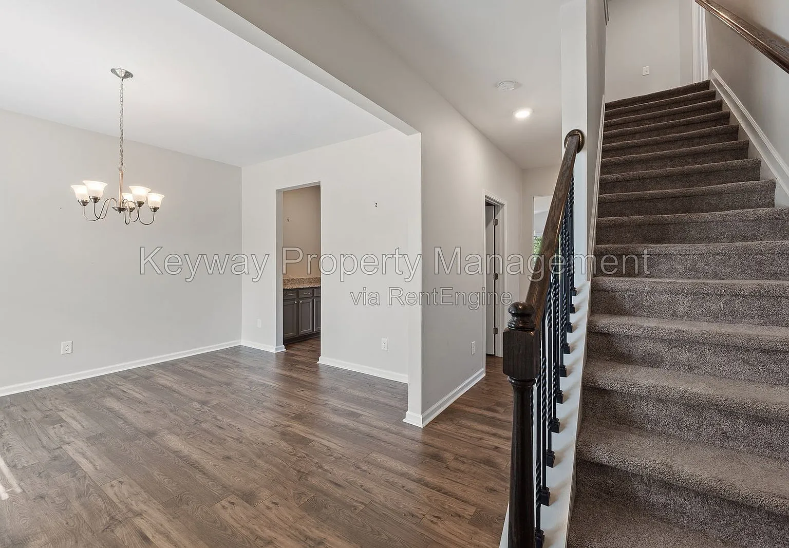 4 bed, 3.0 bath, 2596 sqft, $2,465 — Photo 3