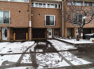 26 Enclave Mews, Toronto, ON M3M3J6