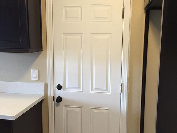 kitchen side door Direst access to Garage