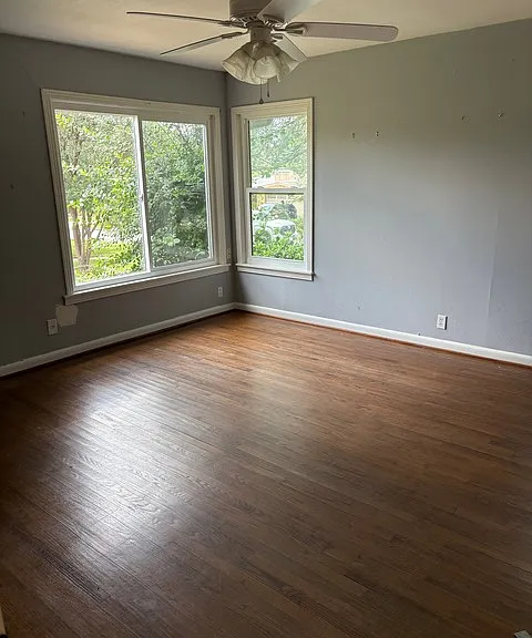 737 Morningside Dr — Photo 16