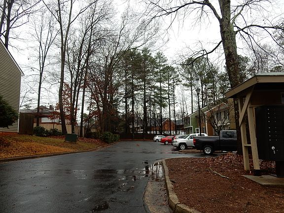 5th image of 1092 New Haven Dr