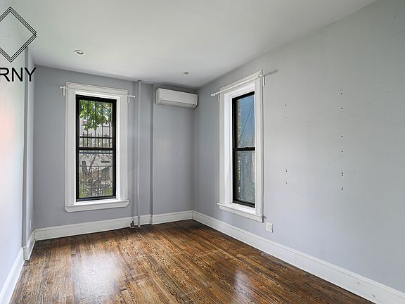 5th image of 125 Putnam Ave APT 1R