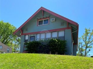 5431 E 27th St, Kansas City, MO 64128