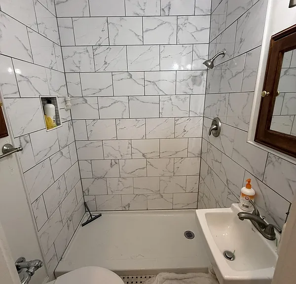 210 Drummond Pl #5 — Photo 13