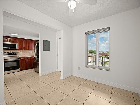 4th image of 9915 W Okeechobee Rd #2-403