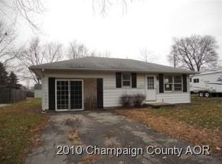 104 Union St, Fisher, IL 61843