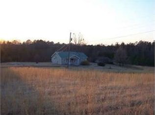 1715 Whites Gap Rd SE, Jacksonville, AL 36265