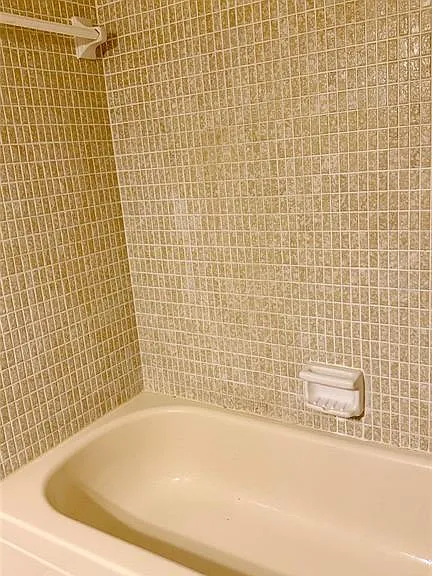 190 Paradise Blvd #9 — Photo 29