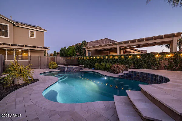 18469 W Sunnyslope Ln — Photo 22