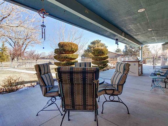 4th image of 630 Country Dr