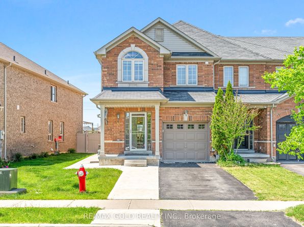 100 Tomabrook Cres, Brampton, ON L6R 0V5