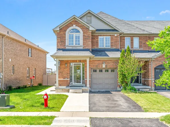 100 Tomabrook Cres, Brampton, ON L6R 0V5