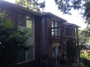 242 Ridgeway Rd #242, Lake Oswego, OR 97034