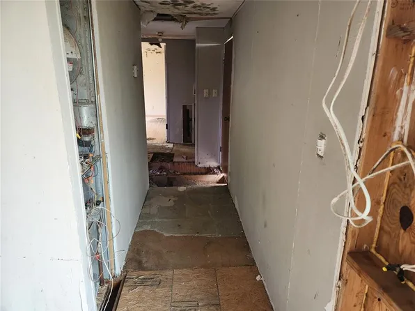 42568 Tooley Rd, Asher, OK 74826