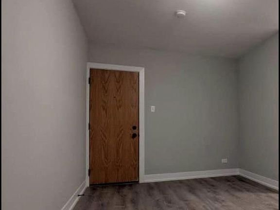 4th image of 431 W Belden Ave APT C103