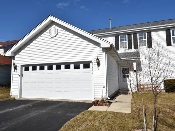 28812 Sawmill Ln #28812, McHenry, IL 60051