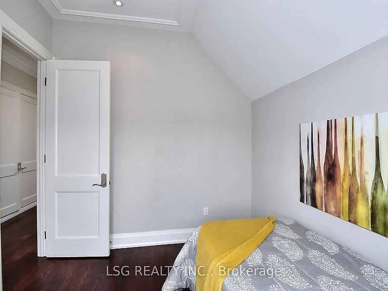 6B Farrell Ave — Photo 30