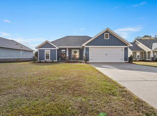 23 W Sycamore, Sumrall, MS 39482