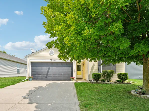 8621 Bluff Point Dr, Camby, IN 46113