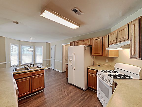 5th image of 1525 Jade Cove Dr