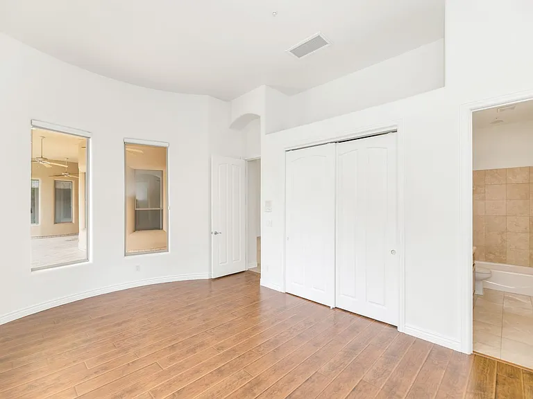 11139 E Cannon Dr — Photo 16